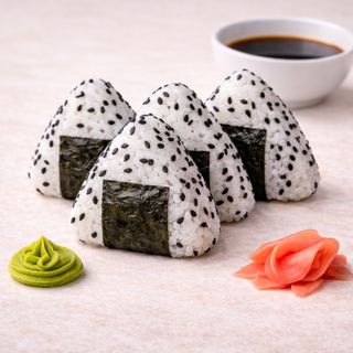 ONIGIRI SA LOSOSOM