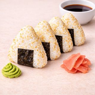 ONIGIRI SA KRABOM