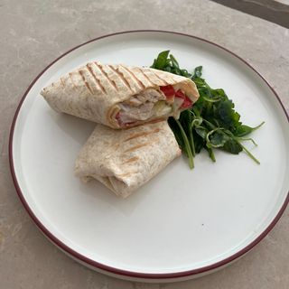 Tortilja Sa jajima i prsutom