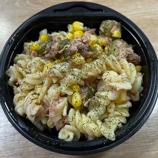 Tuna salata