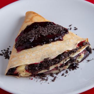 5. Suzdržana (Nećeš verovati šta se krije  unutra)