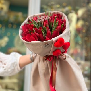 Buket lala u cocochanel pakovanju mix