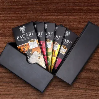 GIFT BOX 11