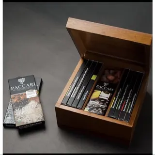 GIFT BOX 9