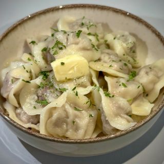 Ruske knedle sa mešanim mesom