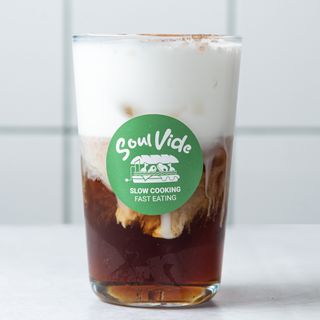 Oatmilk vanilla cold brew