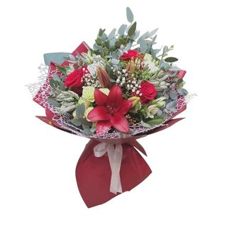 Okrugli buket,crvena -bela