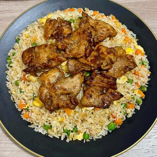 38. Przeni pirinac sa svinjetinom