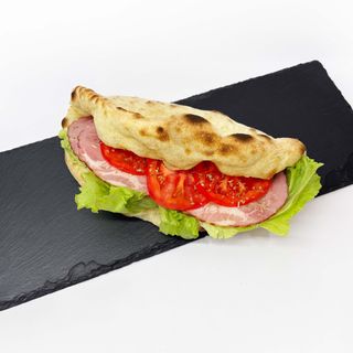 Pizza sendvič sa dimlenim vratom