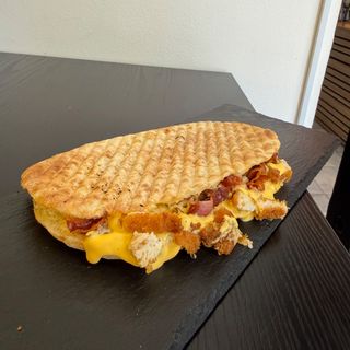Crispy full sendvič