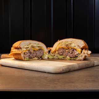 Klasik Šarac burger