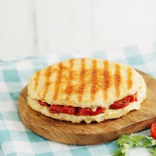 Turkısh Sudjuk & Gouda Cheese Toast