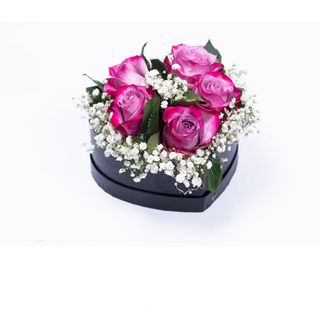 Kutij srce i roze ruže