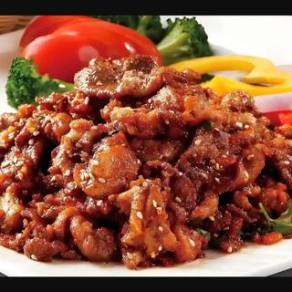 孜然羊肉 Jagnjetina sa cimetom (kuminom)