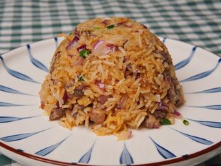 牛肉炒饭Prženi pirinač sa govedinom