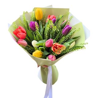Buket 15 lala sa zelenilom