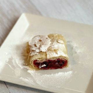 Pita sa višnjama 1/2
