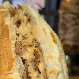 Gyr Cheese Sendvič