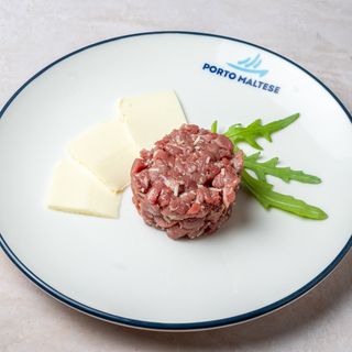 Tartar biftek