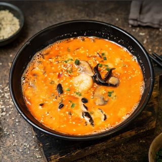Tom Yum Soup With Rice