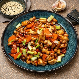 Kung Pao Chicken (slightly spicy, peanuts)