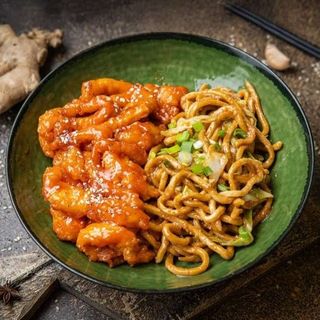 Sweet & Sour Chicken with Fried Noodles