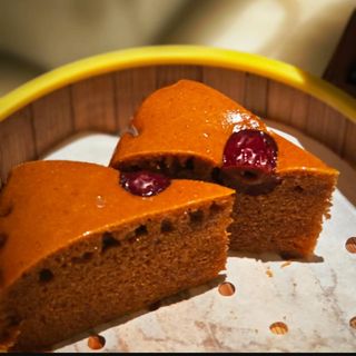 32 Brown sugar steamed cake / Pareni kolač od smeđeg šećera 2KOM