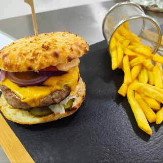 Cheeseburger