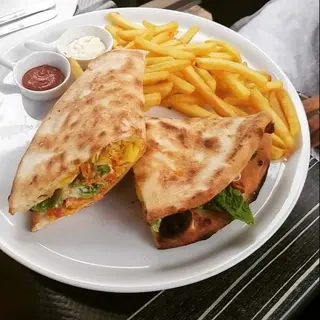 Makloub pannee gruyere