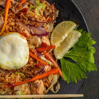 Khao Pad Chicken