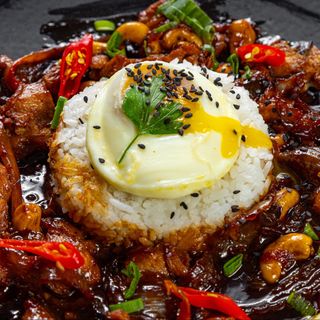 Kai Med Ma Nuang Chicken