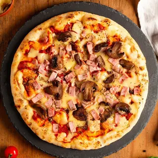 Pizza Regina