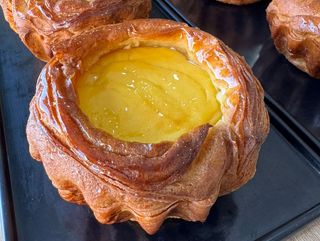 Croissant flan