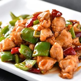 poulet épicé 辣子鸡丁