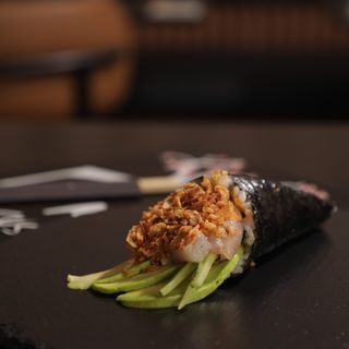 Temaki saumon avocat