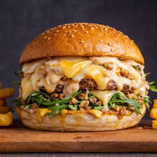 Burger B Cheese & ++