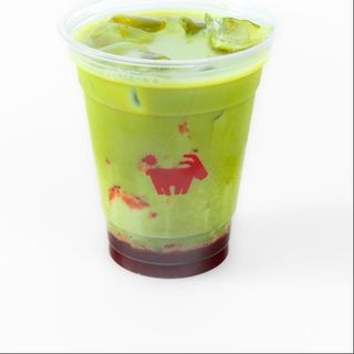 Iced Matcha Latte Strawberry