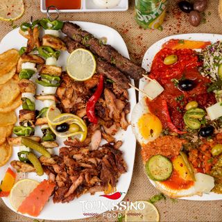 Plat barbecue grillé