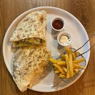 Makloub Escalope  Panné