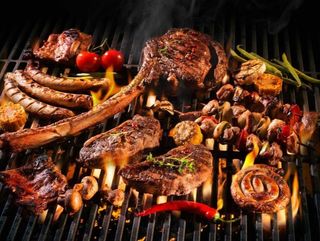 NOS PLATS SPÉCIAUX 4:Grillades Mixtes