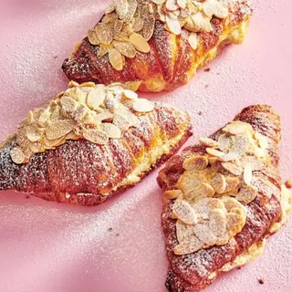 Croissant Creme Amandes