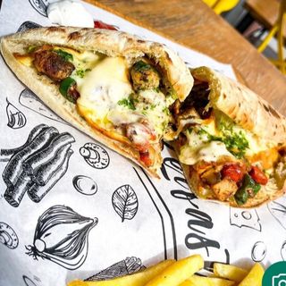 Panuzzo beef&pepperoni