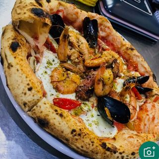 Pizza fruits de mer