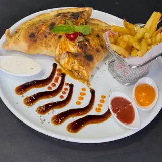 Calzone Thon