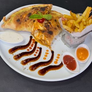 Calzone Thon