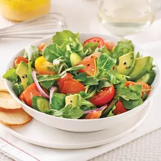 SALADE SAUMON AVOCAT