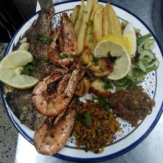 Mixte daurade et crevette et calamar