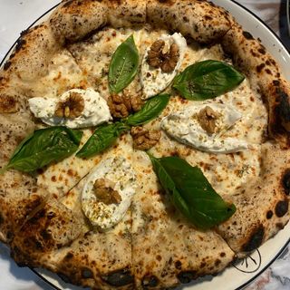Pizza Truffe Buratta