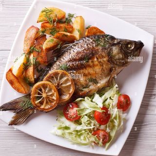 BOX DAURADE GRILLÉE + GARNITURE + BOISSON