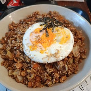 Bokkeumbap Chicken